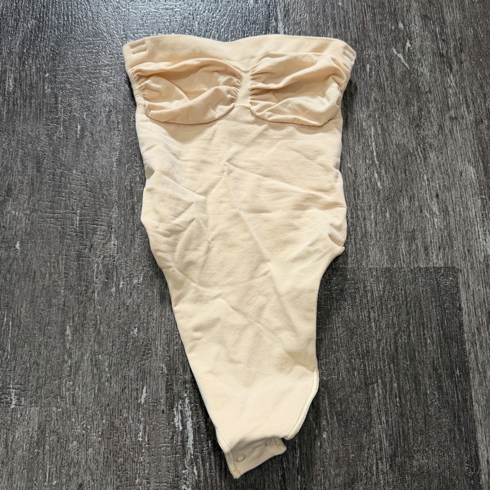 SKIMS Strapless Cream Bodysuit